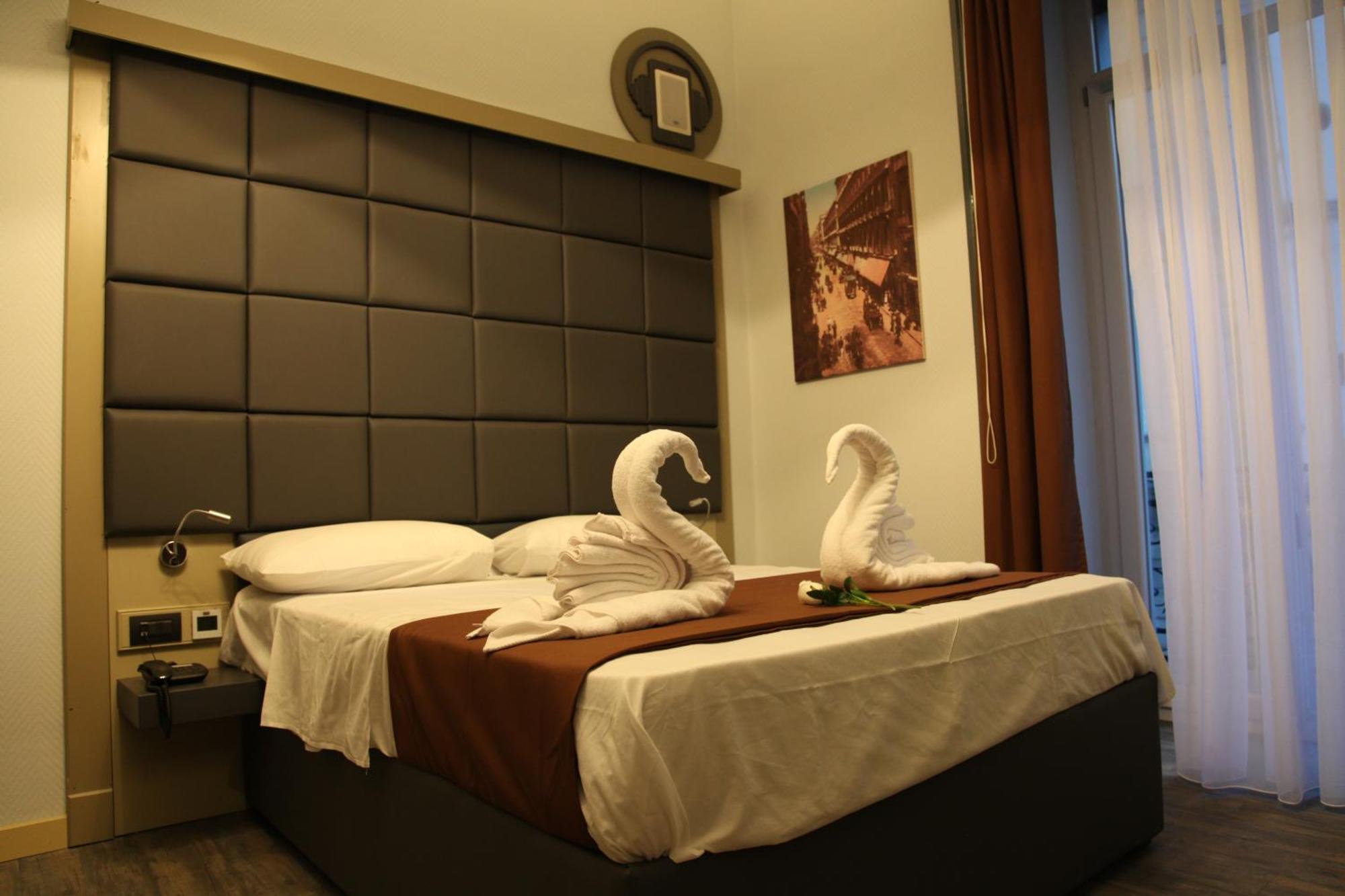 Dolce Vita Rooms ナポリ エクステリア 写真